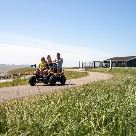 Luxe 5-Persoons Chalet Op Familiecamping Baarland Eksteriør bilde